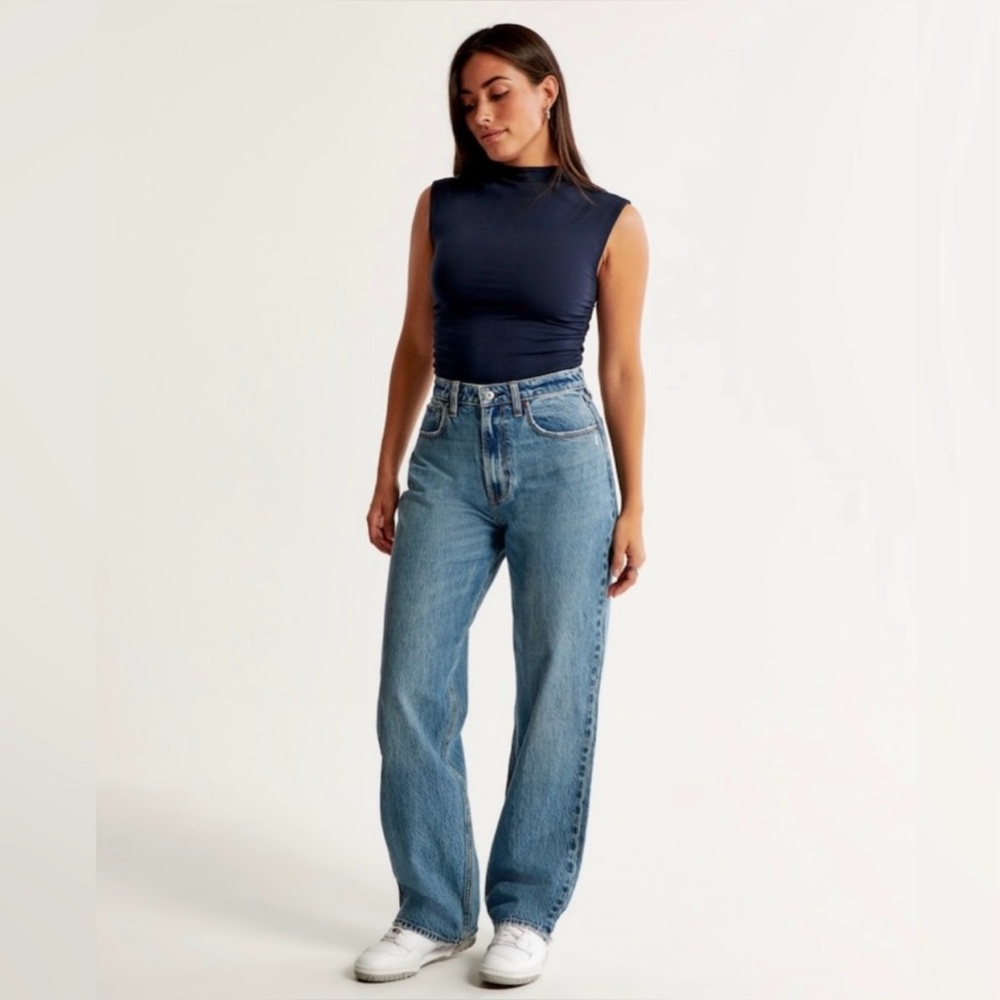 Abercrombie & Fitch high rise loose jeans CURVE LOVE